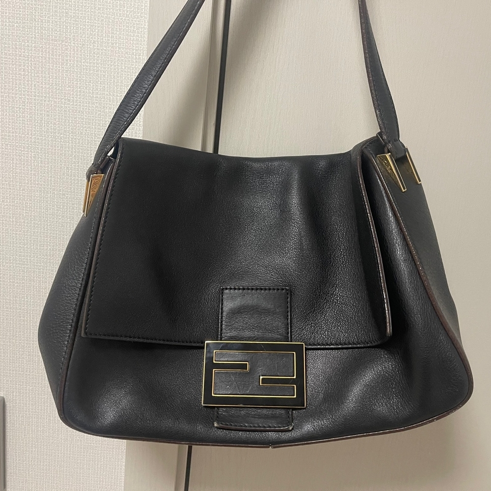 Black Leather Shoulder Bag